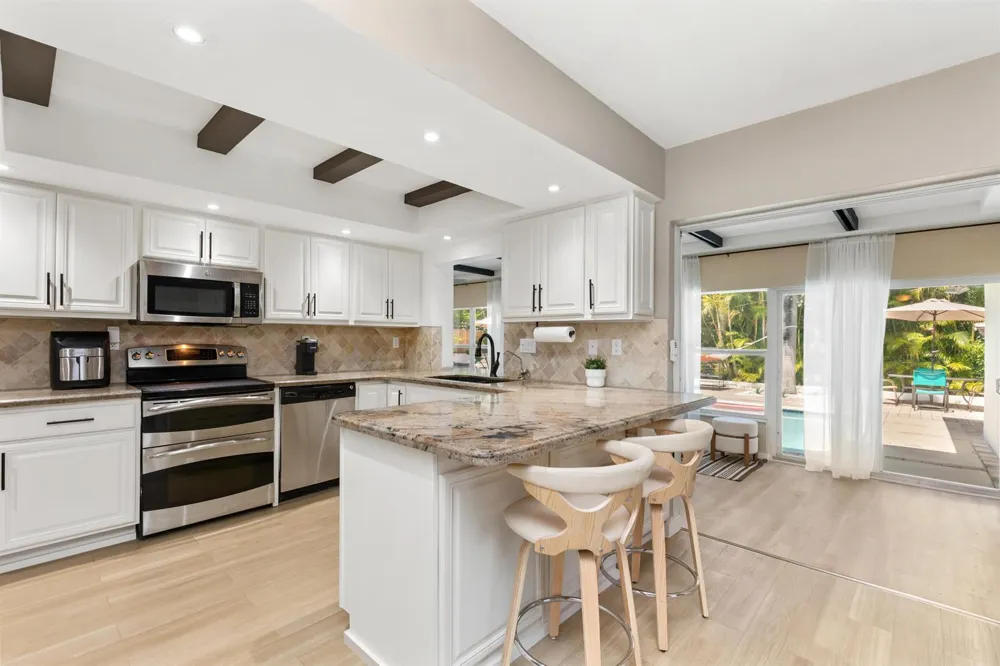 1431 NW 70th Way Plantation, FL 33313