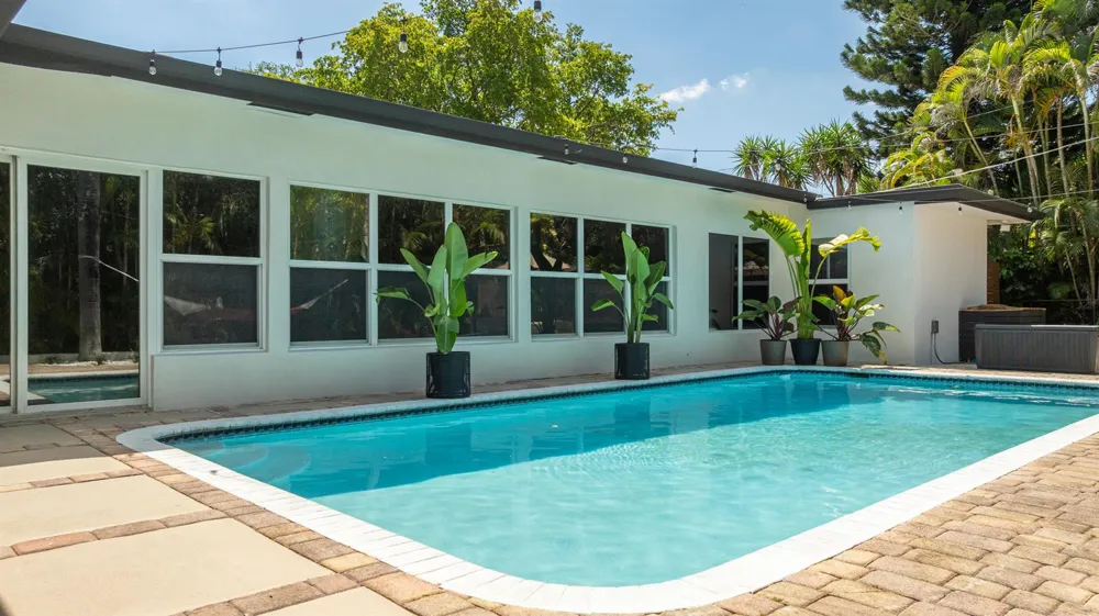 1431 NW 70th Way Plantation, FL 33313