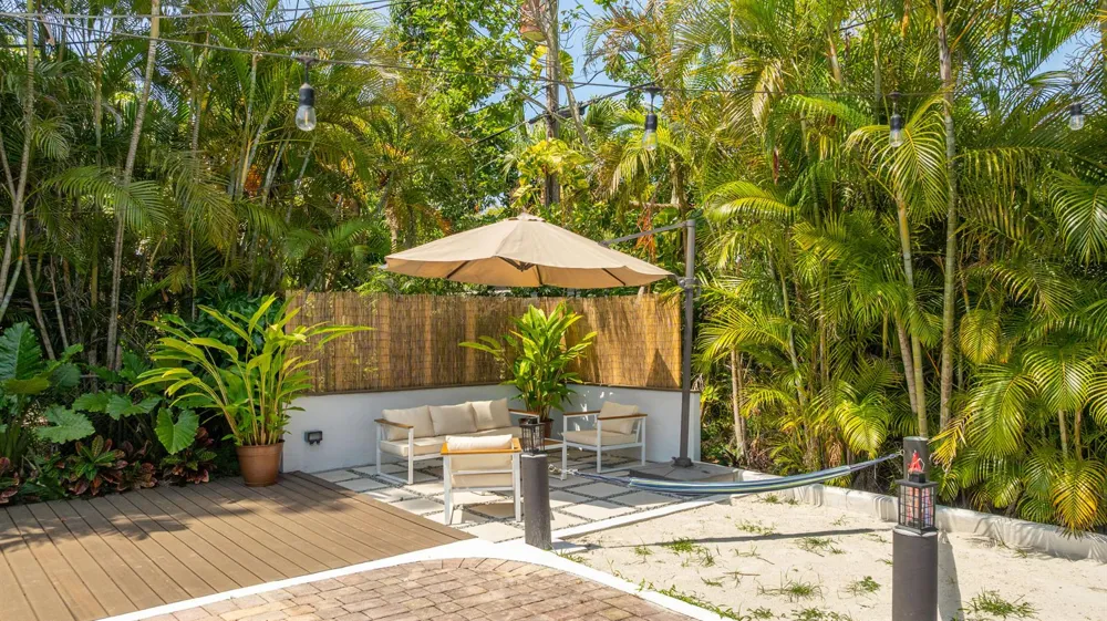 1431 NW 70th Way Plantation, FL 33313