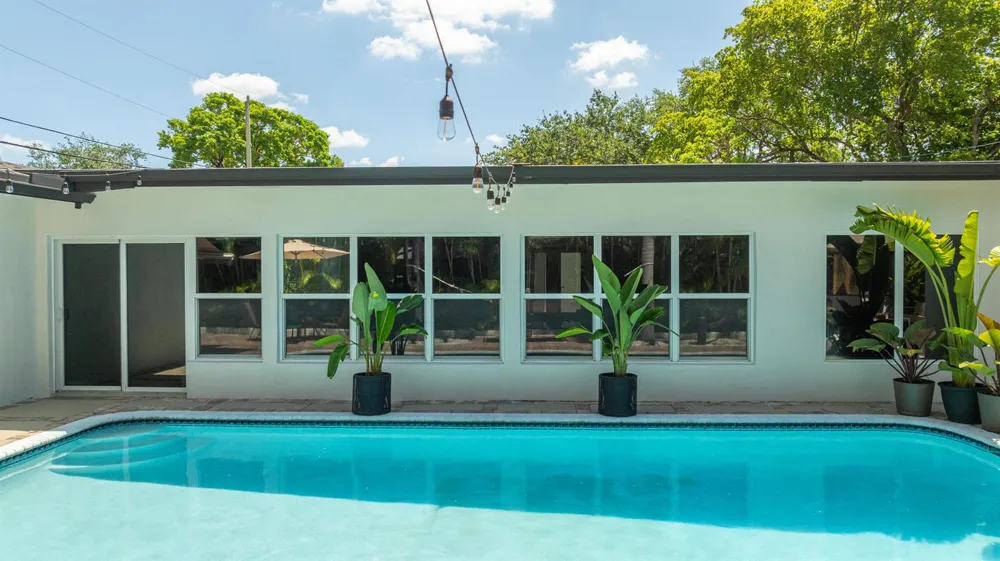 1431 NW 70th Way Plantation, FL 33313