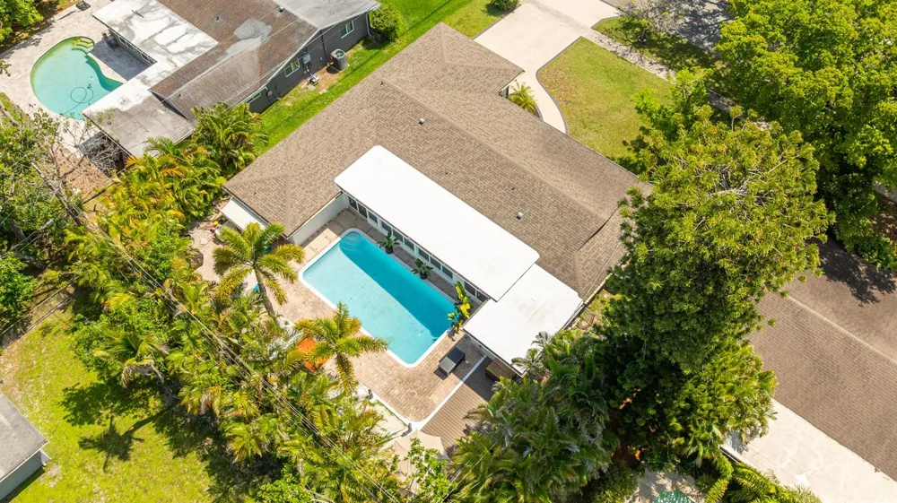 1431 NW 70th Way Plantation, FL 33313