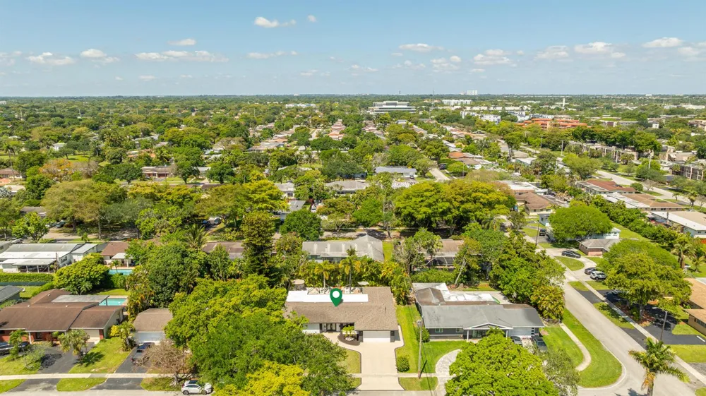1431 NW 70th Way Plantation, FL 33313