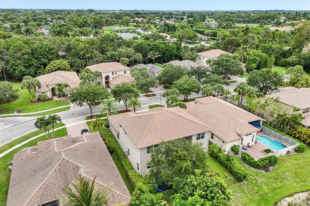 1779 Palisades Drive West Palm Beach, FL 33411