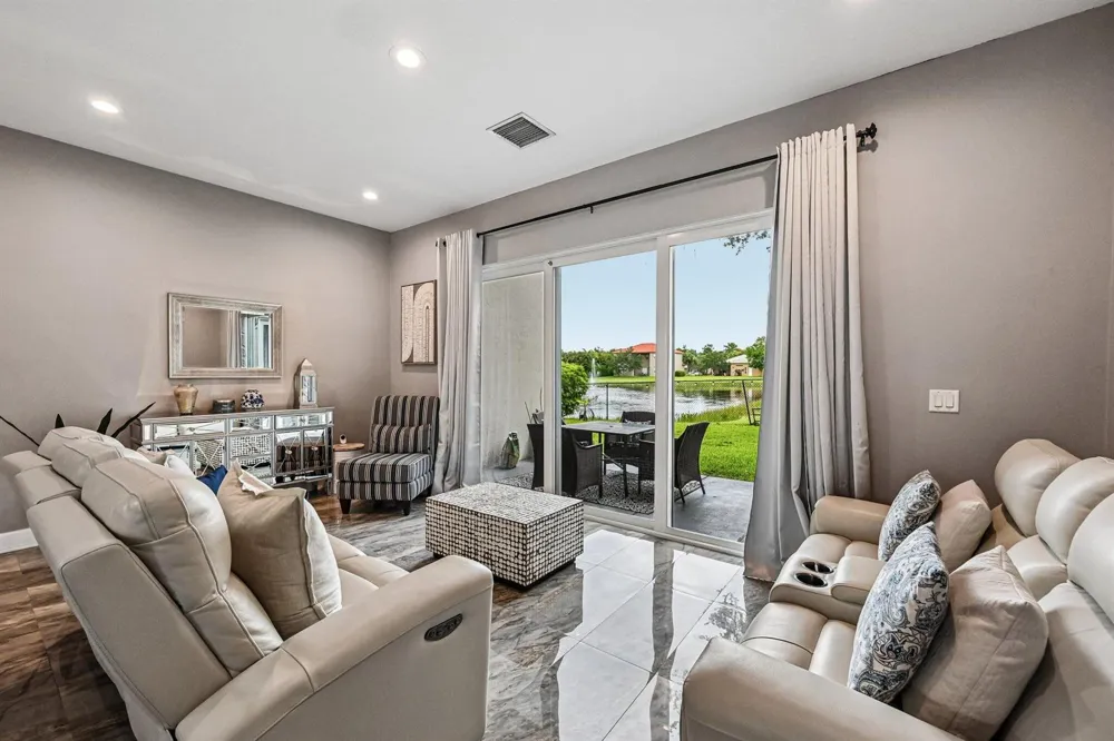 1779 Palisades Drive West Palm Beach, FL 33411