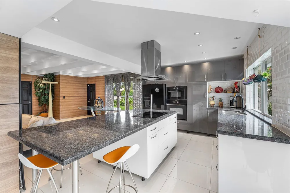 5660 Nassau Drive Boca Raton, FL 33487