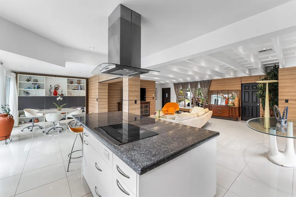 5660 Nassau Drive Boca Raton, FL 33487