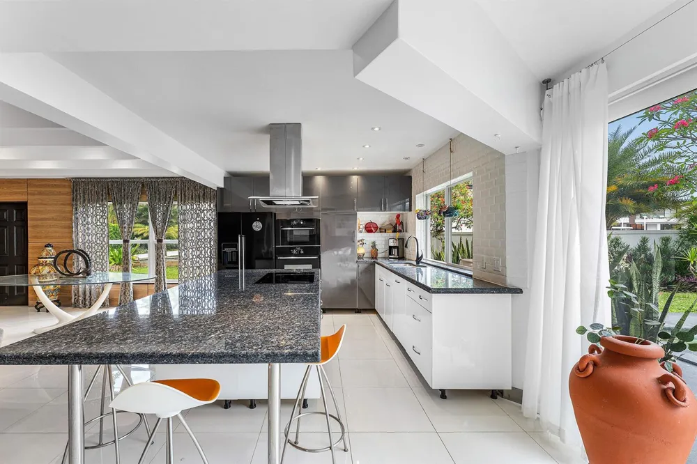5660 Nassau Drive Boca Raton, FL 33487