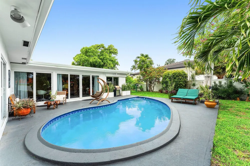 5660 Nassau Drive Boca Raton, FL 33487