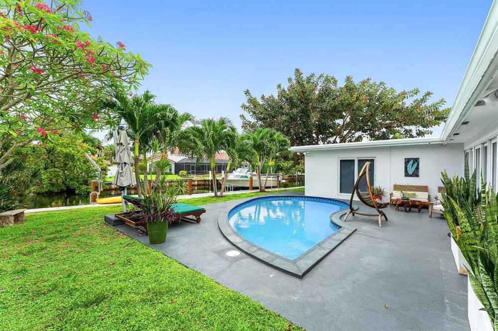 5660 Nassau Drive Boca Raton, FL 33487