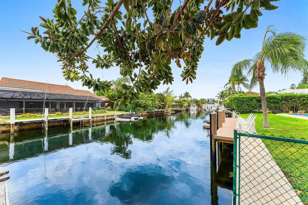 5660 Nassau Drive Boca Raton, FL 33487