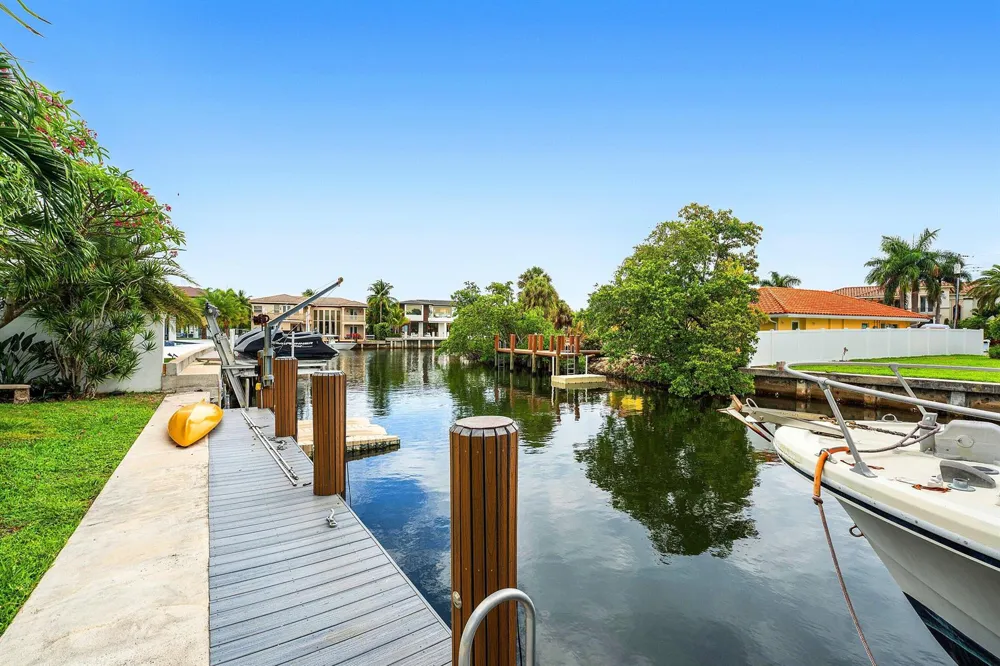 5660 Nassau Drive Boca Raton, FL 33487