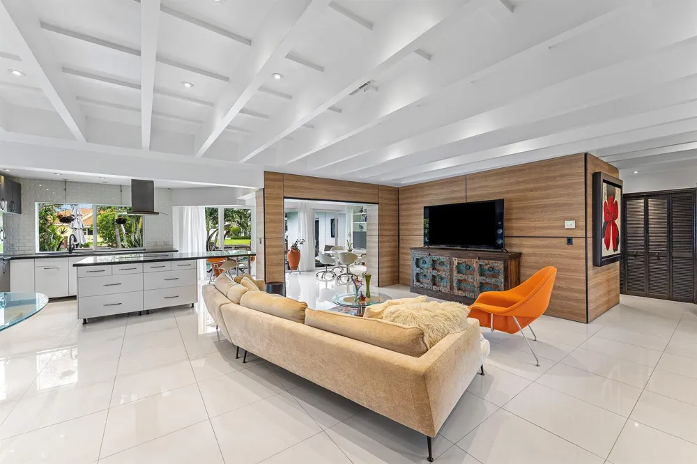 5660 Nassau Drive Boca Raton, FL 33487