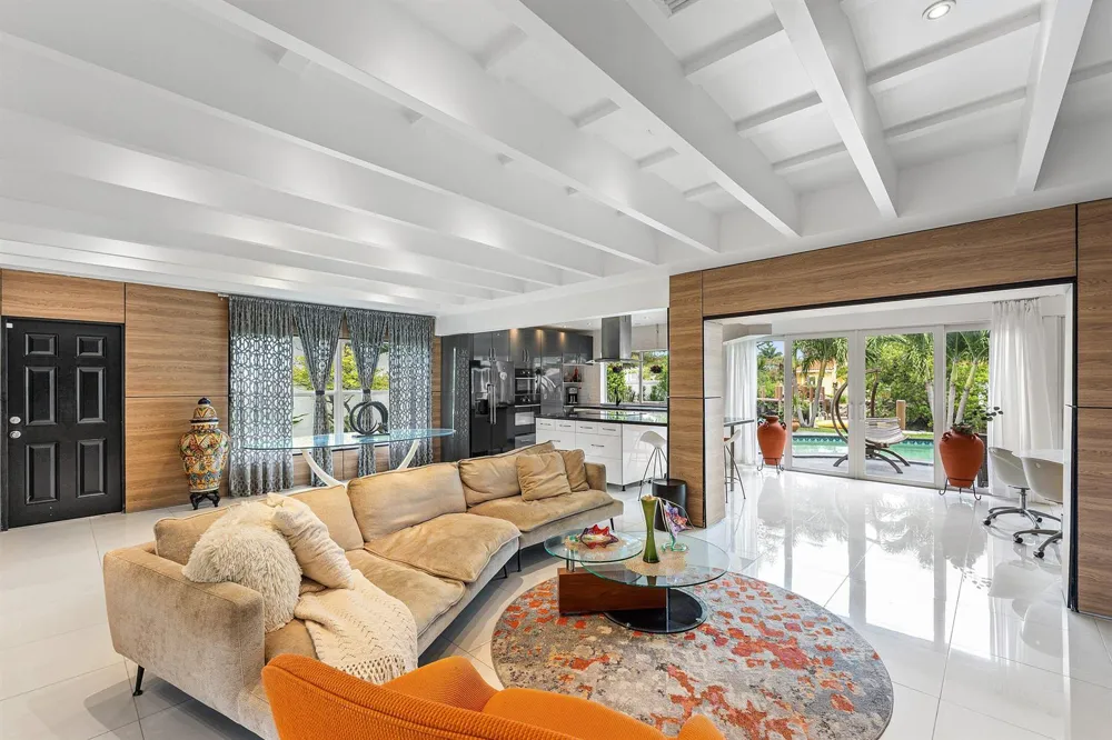 5660 Nassau Drive Boca Raton, FL 33487