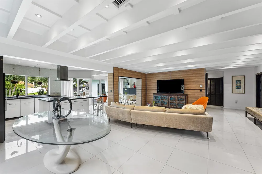 5660 Nassau Drive Boca Raton, FL 33487