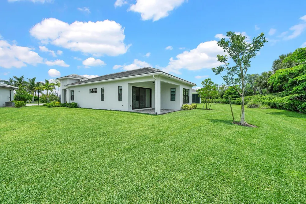15851 Alys Terrace Westlake, FL 33470