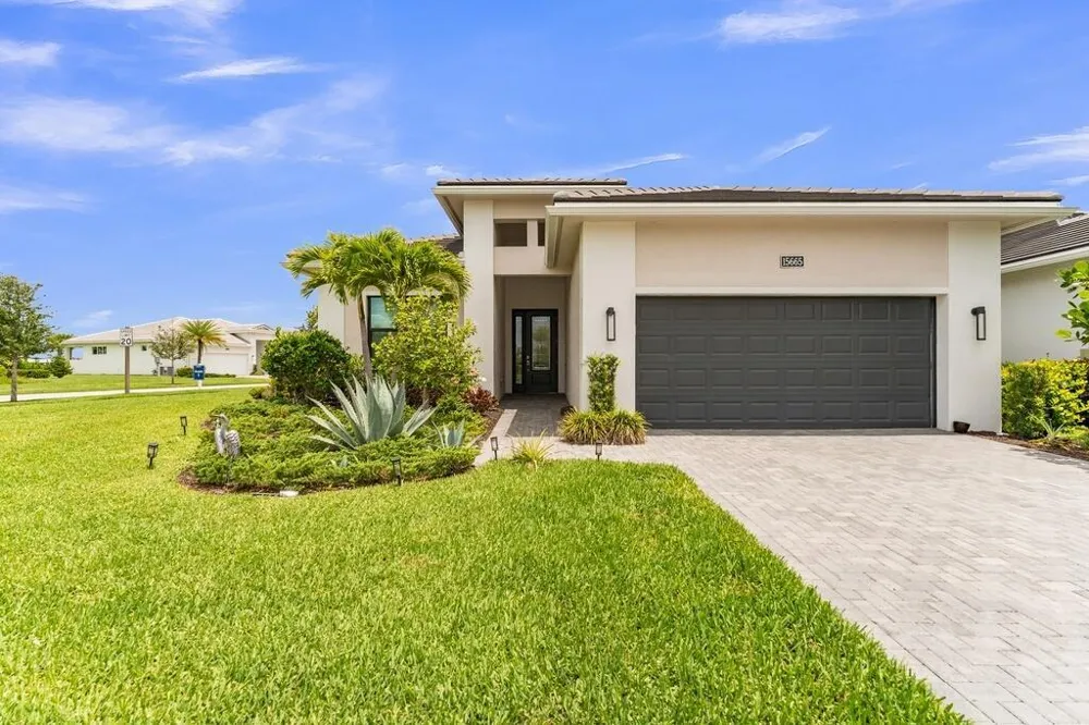 15665 Merritt Drive Westlake, FL 33470