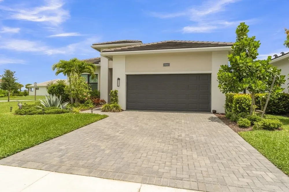 15665 Merritt Drive Westlake, FL 33470