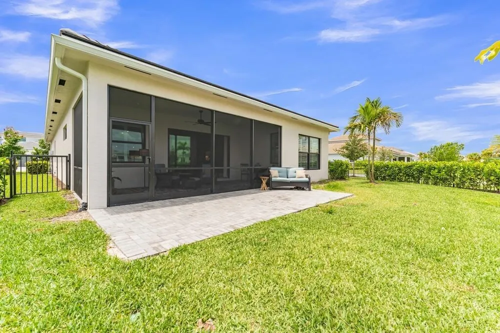 15665 Merritt Drive Westlake, FL 33470