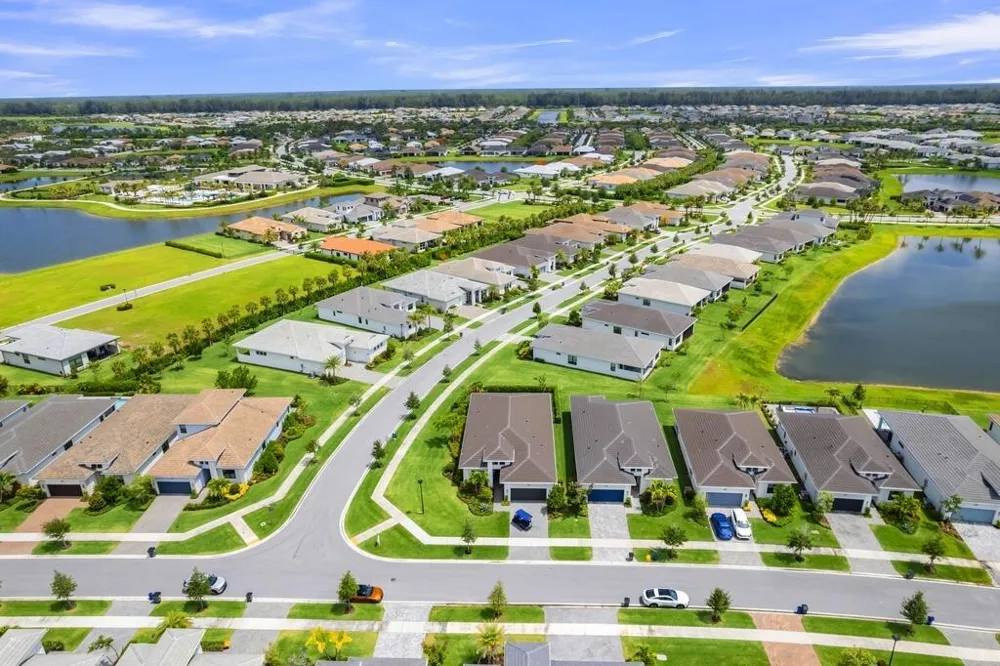 15665 Merritt Drive Westlake, FL 33470