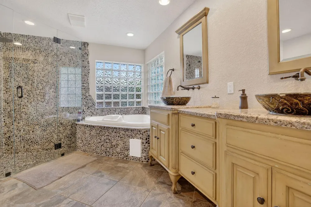 11380 Wayne Drive Cooper City, FL 33026