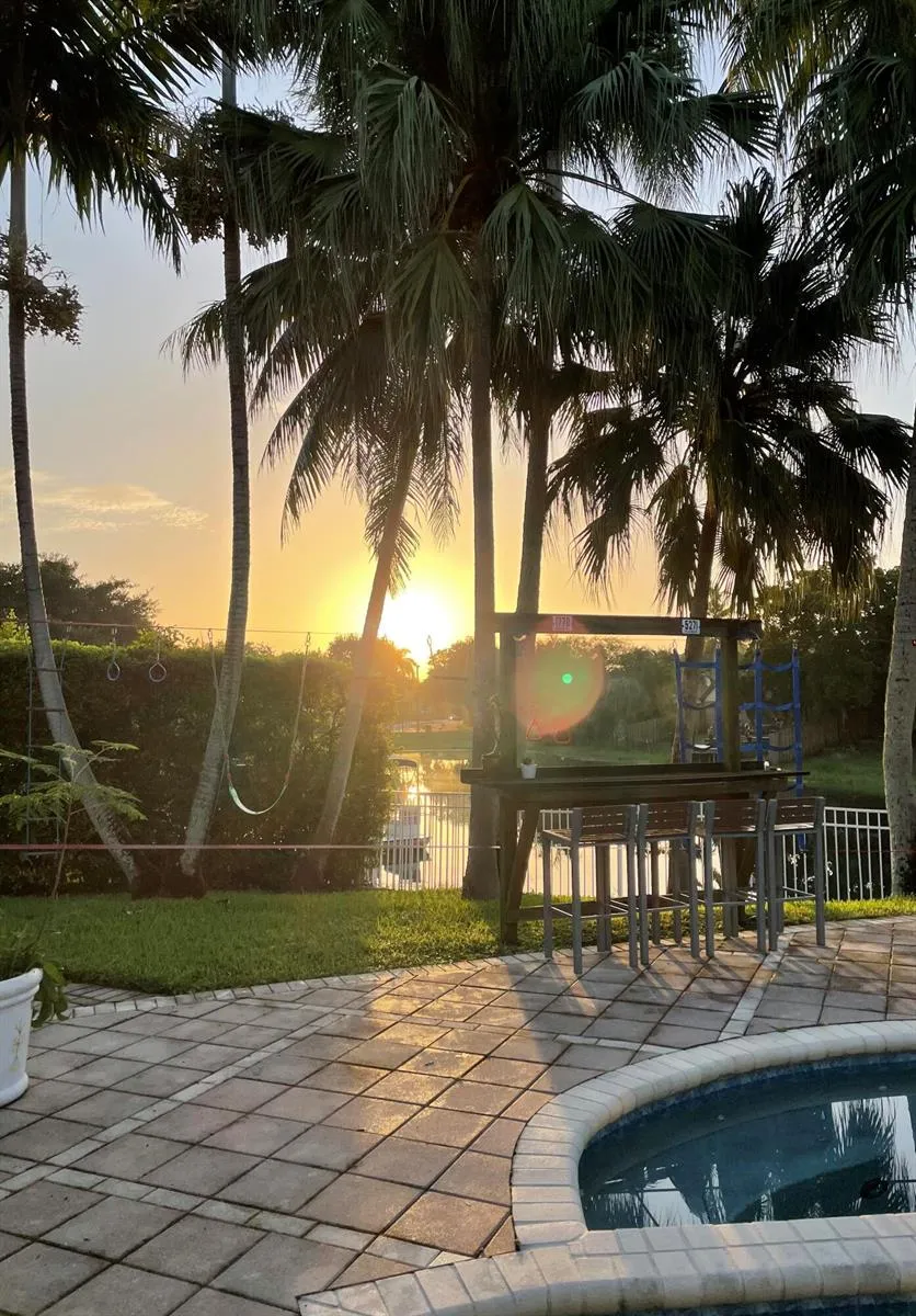 11380 Wayne Drive Cooper City, FL 33026