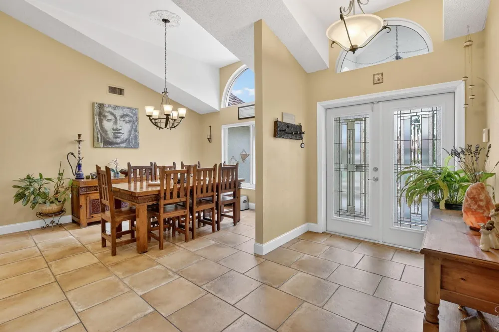 11380 Wayne Drive Cooper City, FL 33026