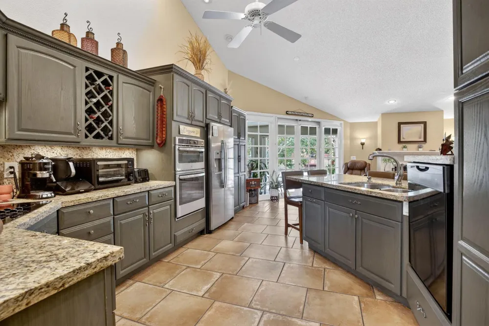 11380 Wayne Drive Cooper City, FL 33026