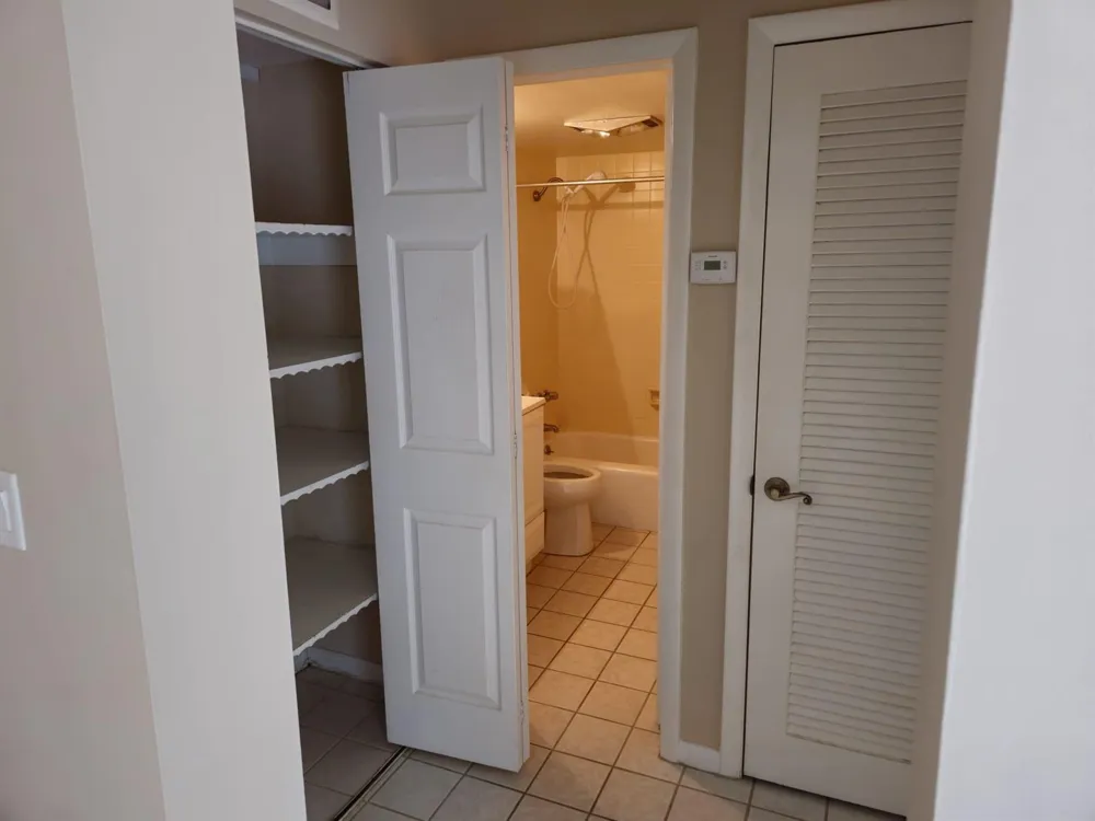 1900 S Kanner Highway #3-105 Stuart, FL 34994