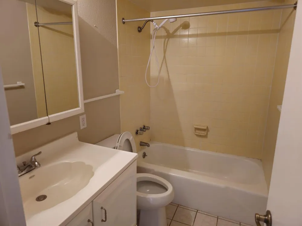 1900 S Kanner Highway #3-105 Stuart, FL 34994