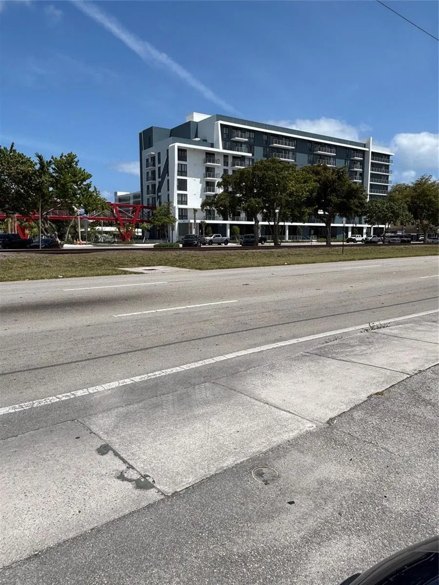 2117 Polk Street Hollywood, FL 33020