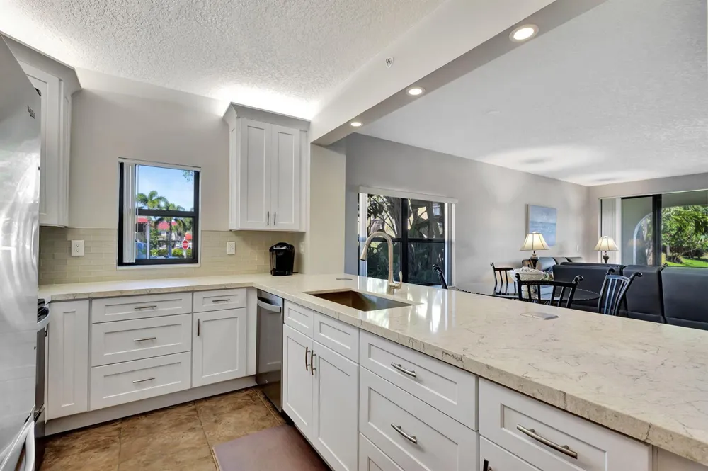 300 Uno Lago Drive #101 Juno Beach, FL 33408