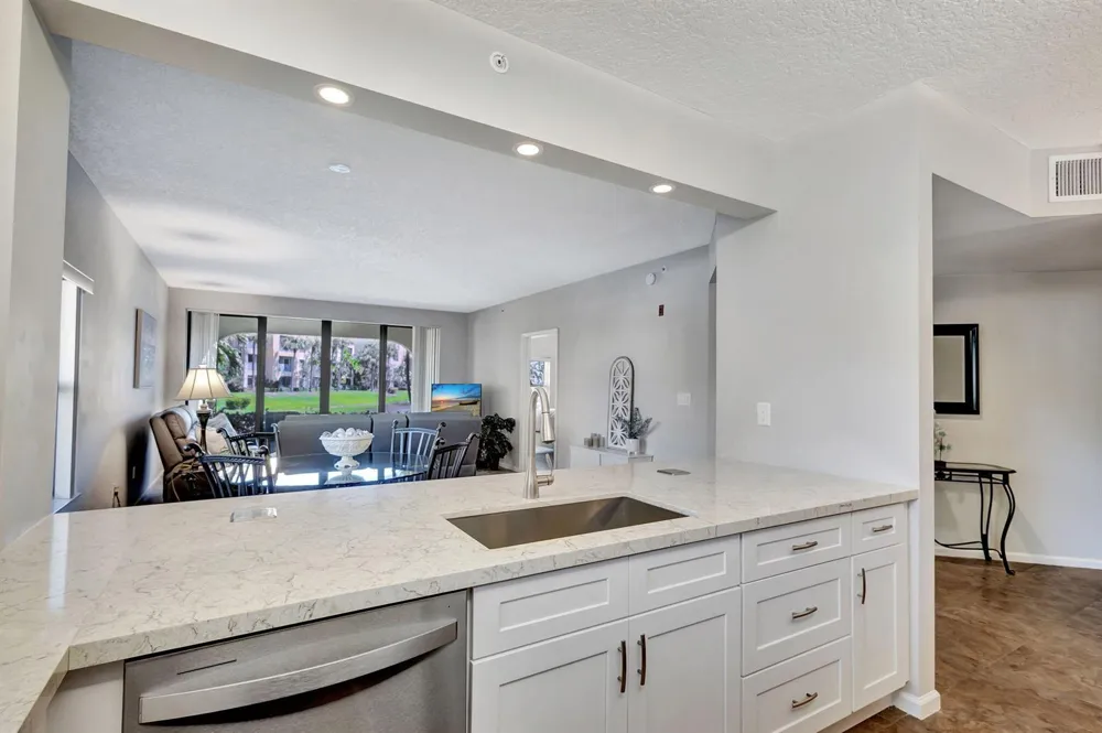 300 Uno Lago Drive #101 Juno Beach, FL 33408