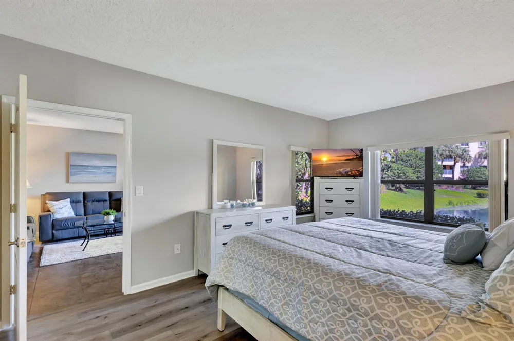 300 Uno Lago Drive #101 Juno Beach, FL 33408