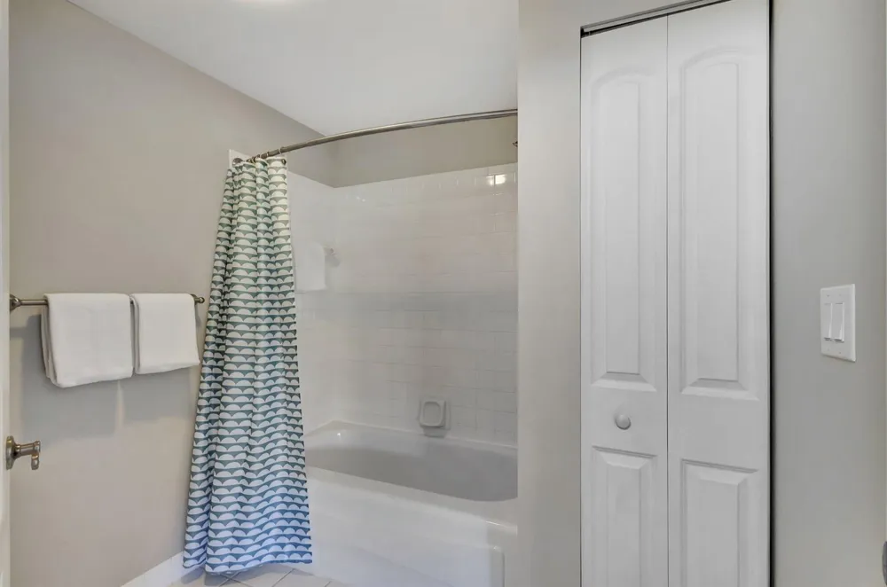300 Uno Lago Drive #101 Juno Beach, FL 33408