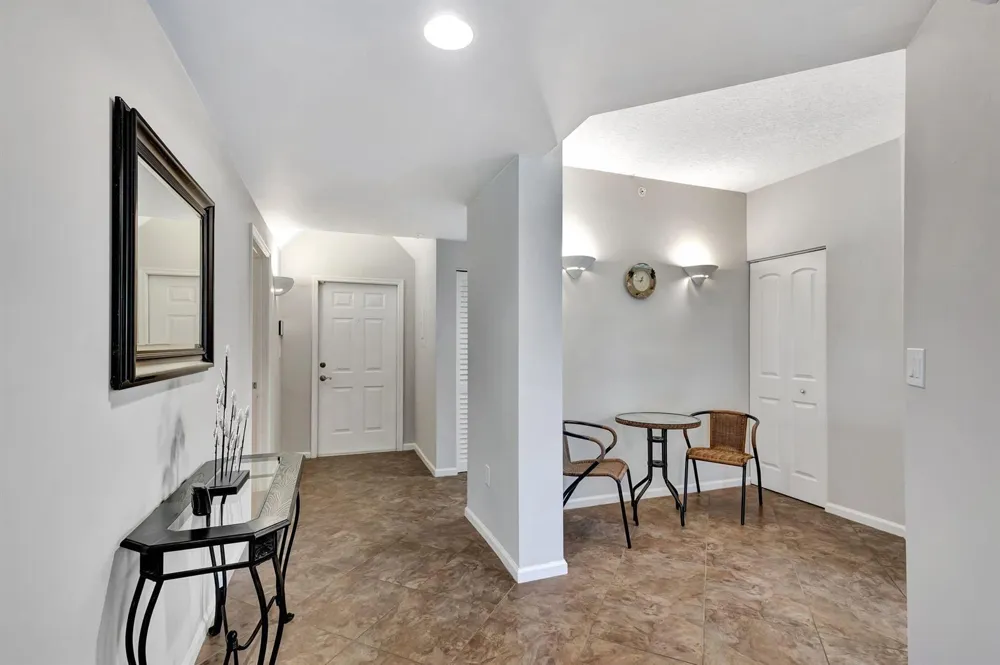 300 Uno Lago Drive #101 Juno Beach, FL 33408