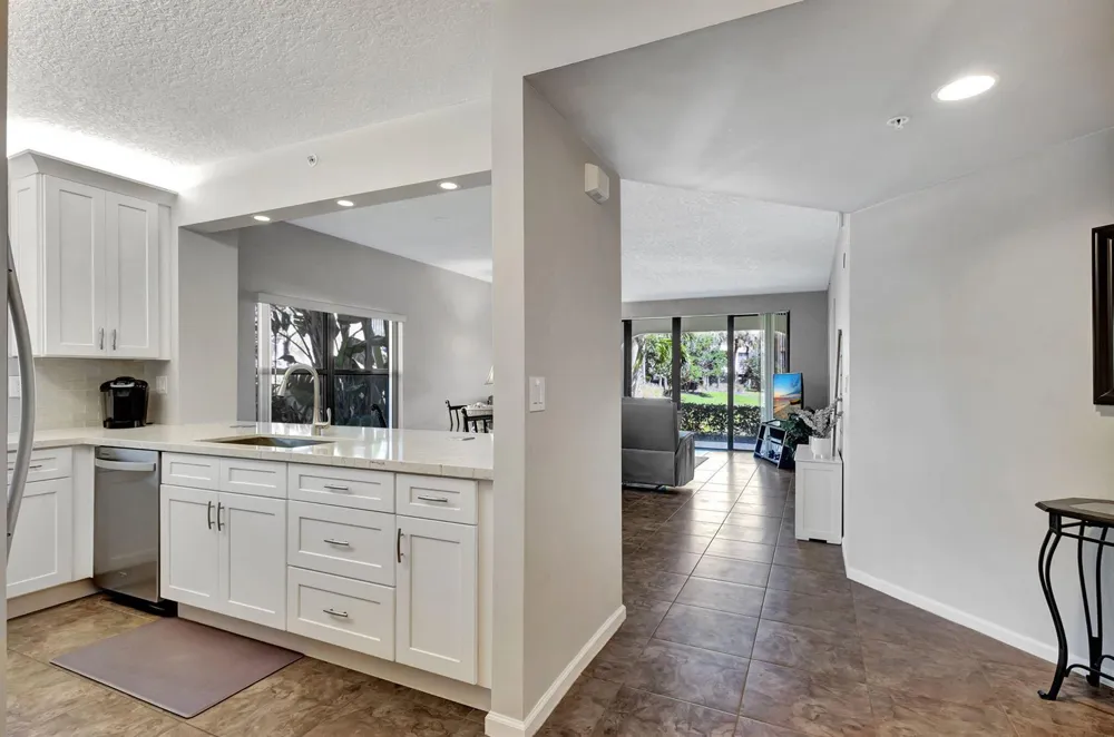 300 Uno Lago Drive #101 Juno Beach, FL 33408