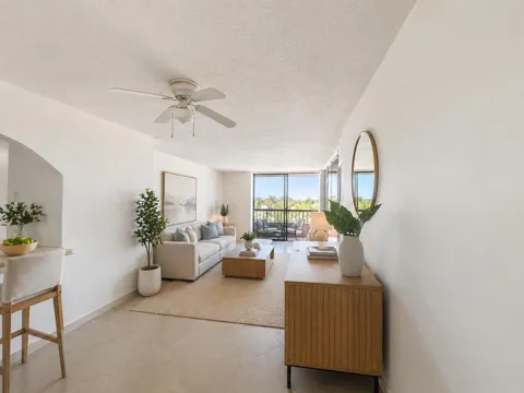 7040 Coral Way #501
