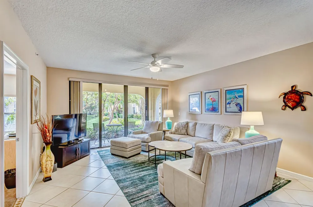 200 Uno Lago Drive #105 Juno Beach, FL 33408