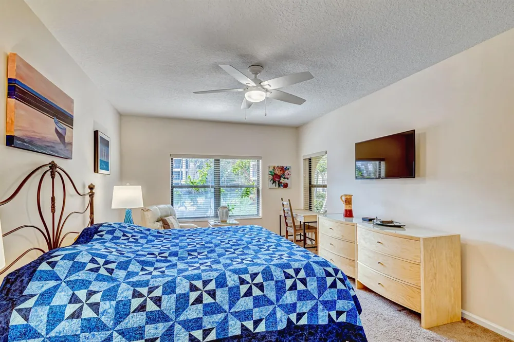 200 Uno Lago Drive #105 Juno Beach, FL 33408
