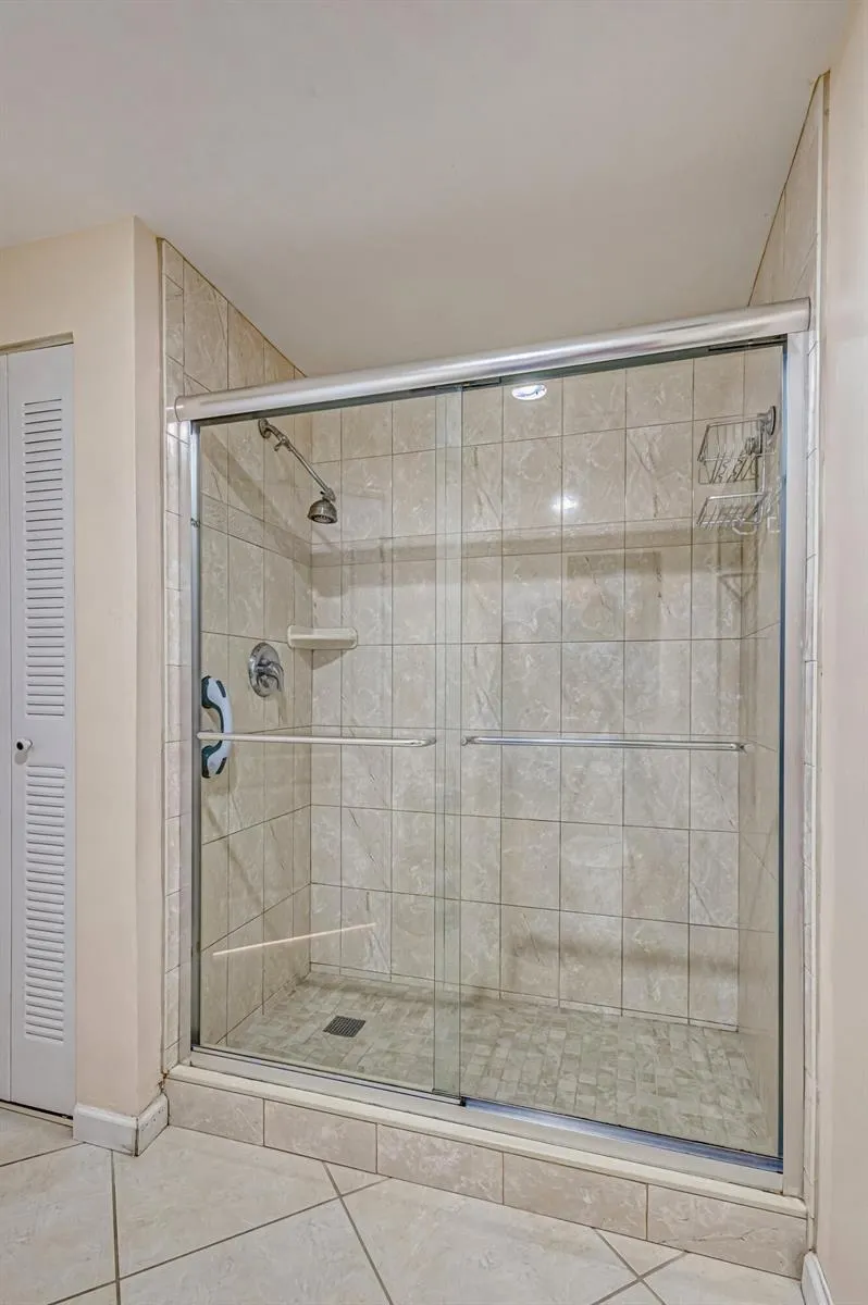 200 Uno Lago Drive #105 Juno Beach, FL 33408