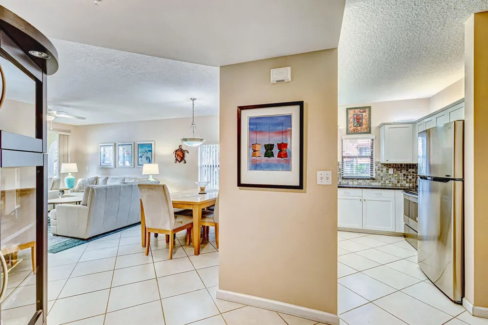 200 Uno Lago Drive #105 Juno Beach, FL 33408