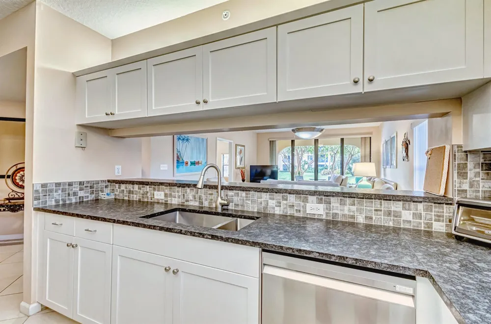 200 Uno Lago Drive #105 Juno Beach, FL 33408
