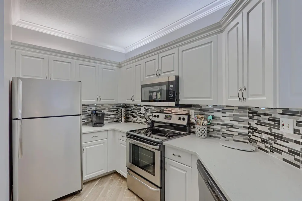 400 Uno Lago Drive #204 Juno Beach, FL 33408