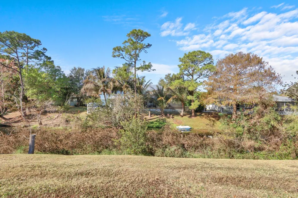 8074 SE River Lane Stuart, FL 34997