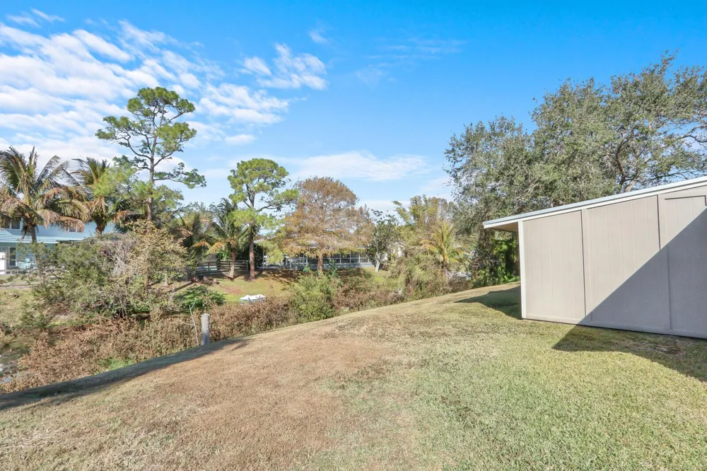 8074 SE River Lane Stuart, FL 34997