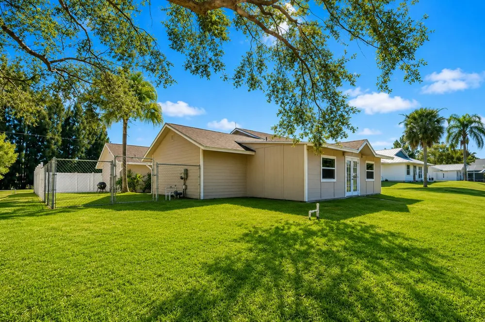 8074 SE River Lane Stuart, FL 34997