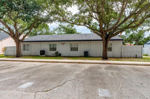 2007 Oleander Boulevard #Apt D