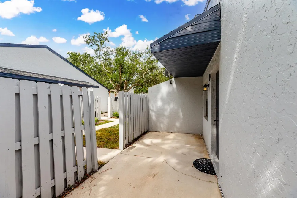 2007 Oleander Boulevard #Apt D Fort Pierce, FL 34950