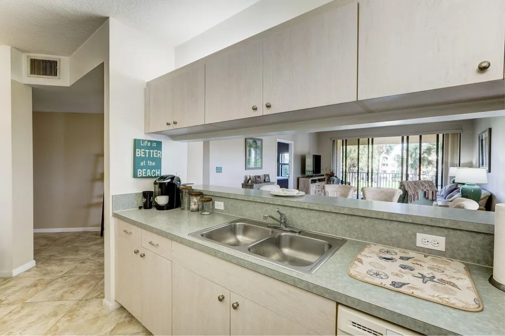 300 Uno Lago Drive #305 Juno Beach, FL 33408