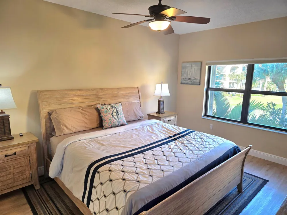 300 Uno Lago Drive #305 Juno Beach, FL 33408